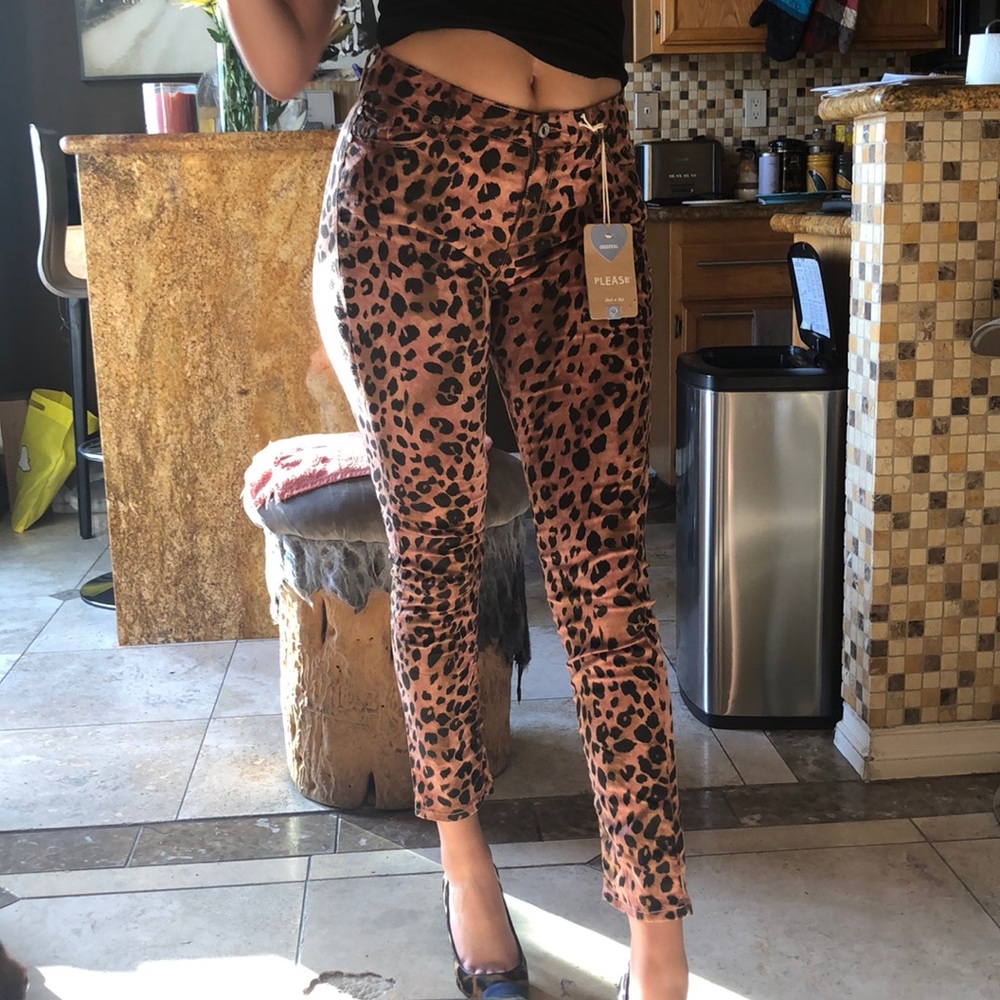 Please jeans size S